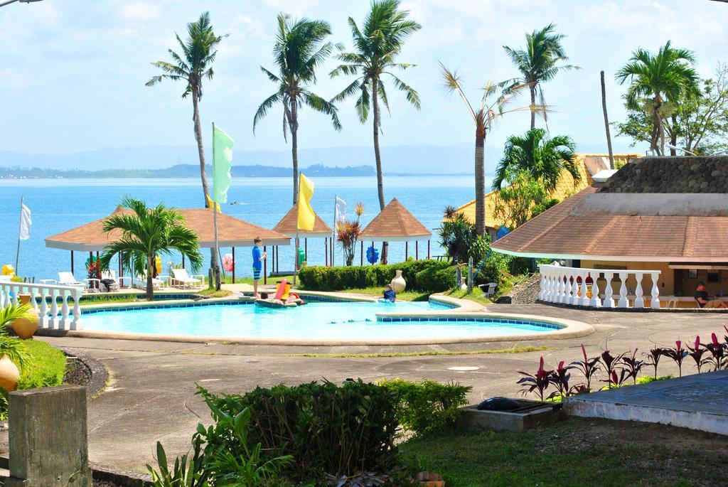 Leyte Park Resort Hotel Таклобан Екстериор снимка