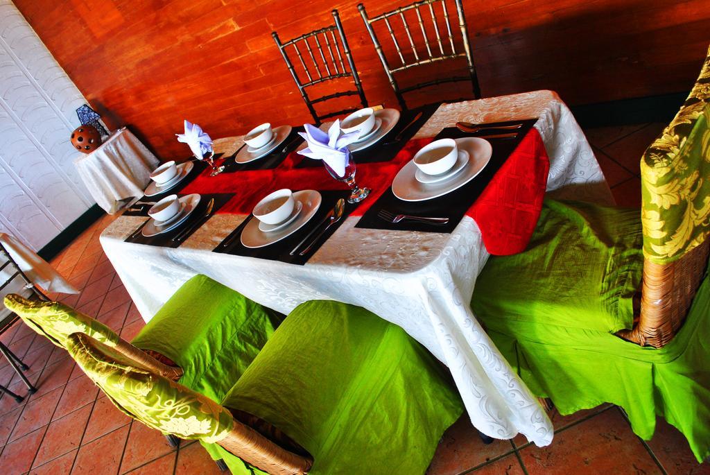 Leyte Park Resort Hotel Таклобан Екстериор снимка